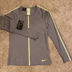 Nike Pro Hyper-cool Long Sleeve Shirt